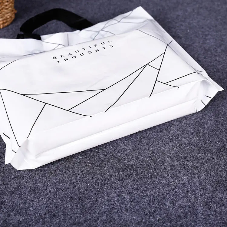 Waterproof Plastic Shopping Bags for Clothes (3)6aq